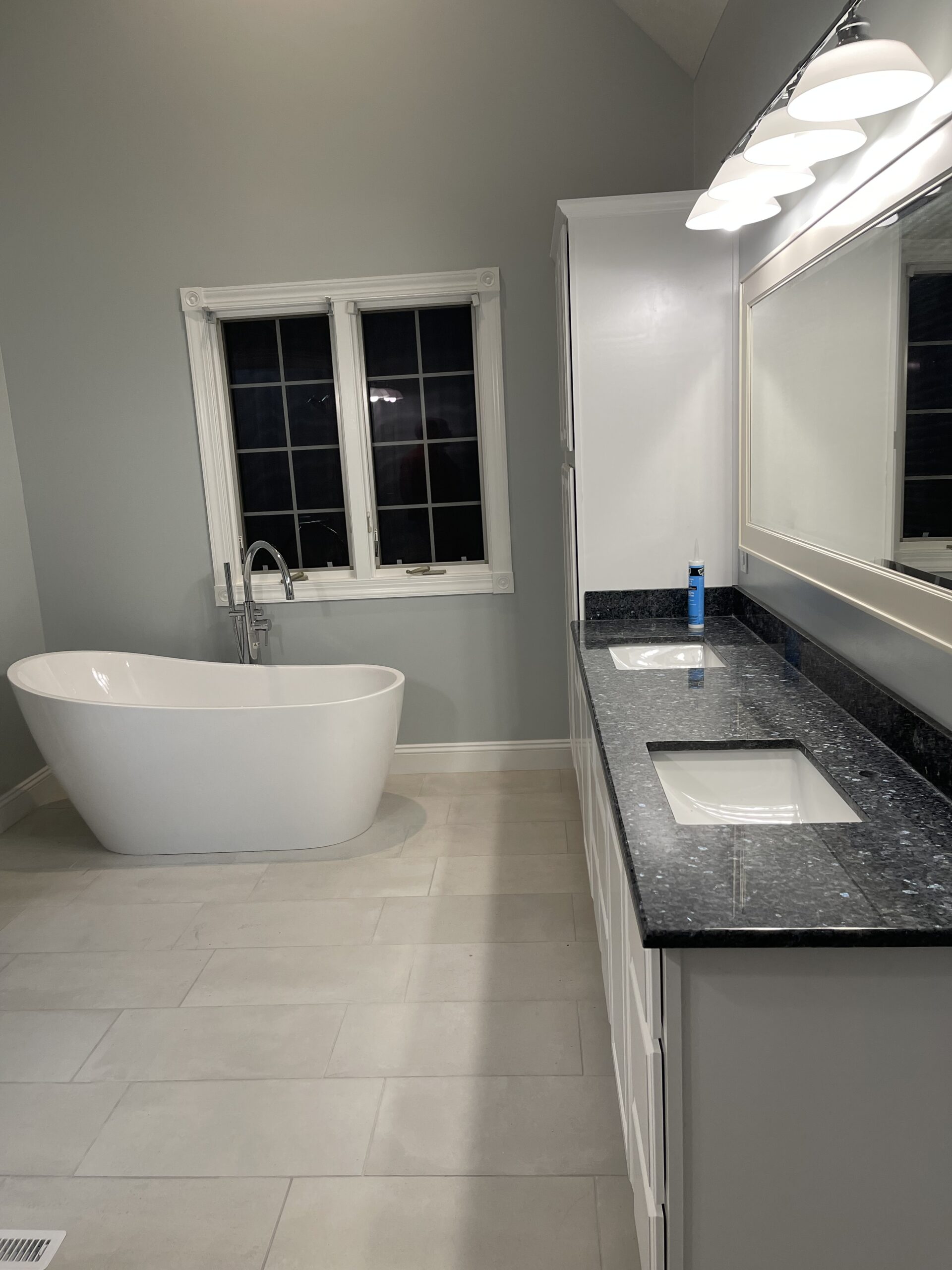 NIcassa Contruction and Remodeling offers expert bathroom remodeling services in Mentor. Upgrade your bathroom with a stand free tub and create the space of your dreams.
