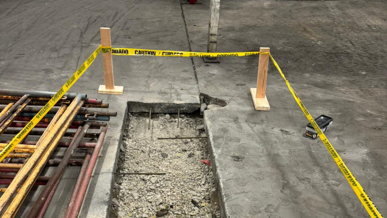 Whether you need a new concrete foundation for a commercial building, parking lot resurfacing, or concrete repairs, our team is equipped to handle it all.